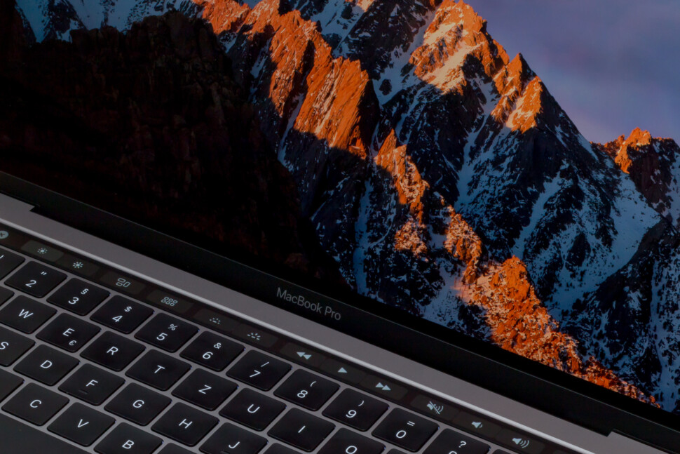 MacbookPro Touchbar 2016 1