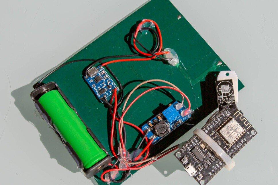 NodoMCU ESP8266 Solar 2