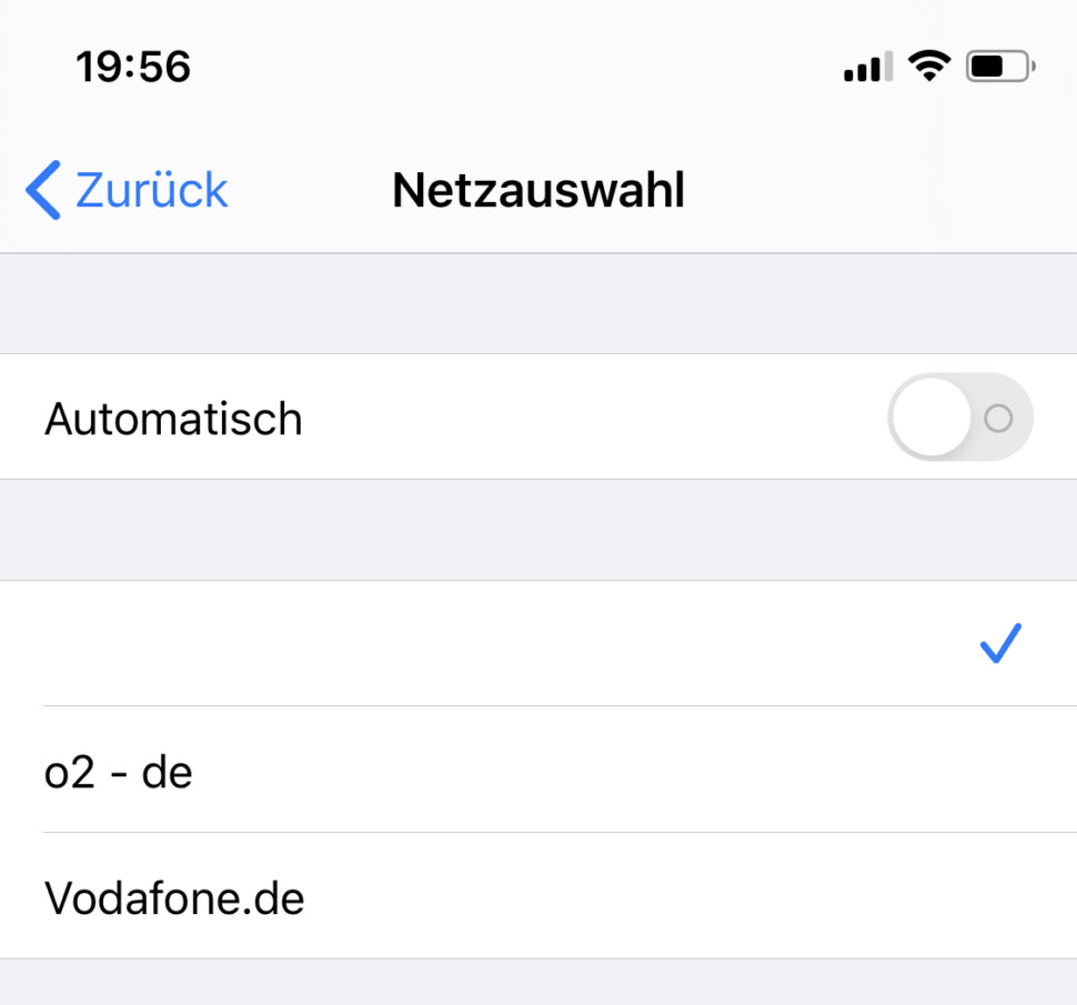 Congstar LTE: mit VoLTE & Wifi-Call, aber reduzierter Geschwindigkeit Congstar: traditionell ohne Betreiberlogo